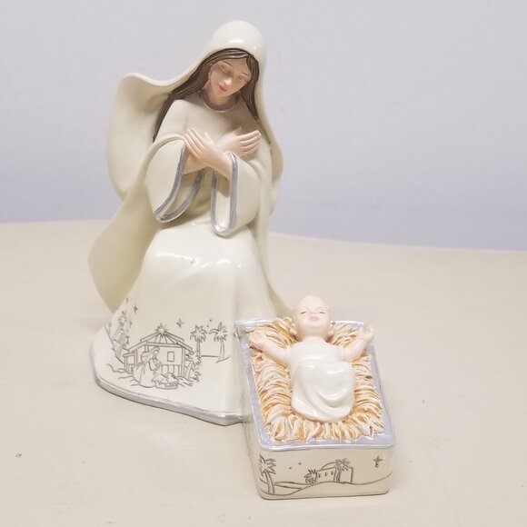 Silver Blessings Nativity Christmas Tree Collection Joseph, Mary, Jesus Figurine - Picture 11 of 16